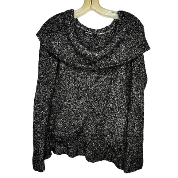 Daisy Fuentes Sweater with Pockets - Picture 1 of 7